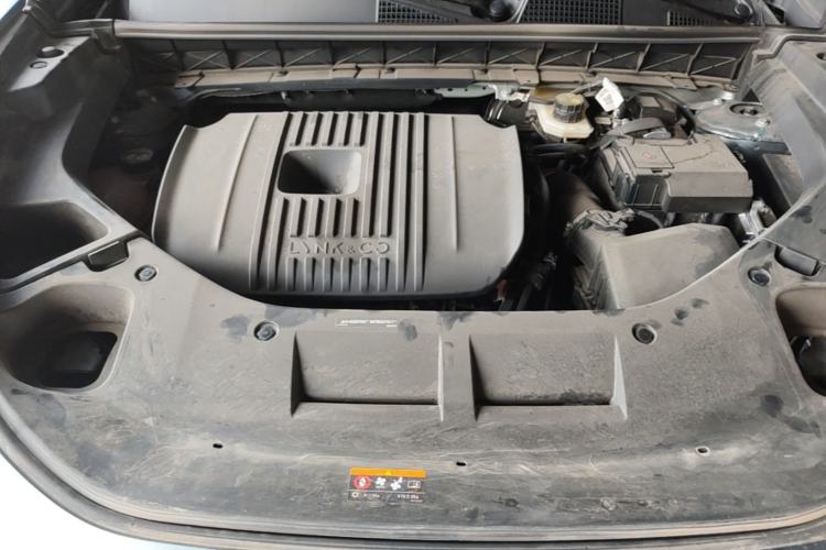 Used Lynk & Co 01 2025 2.0TD Two-Wheel Drive Refreshed Pro Version Engine Bay