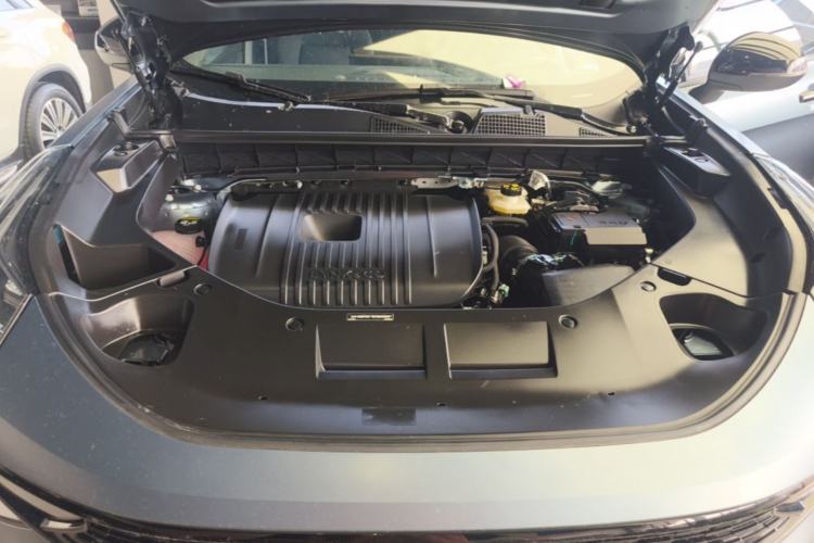 Used Lynk & Co 01 2025 2.0TD Two-Wheel Drive Refreshed Pro Version Engine Bay