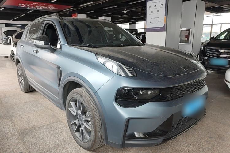 Used Lynk & Co 01 2025 2.0TD Two-Wheel Drive Refreshed Pro Version Front Right 45 Deg