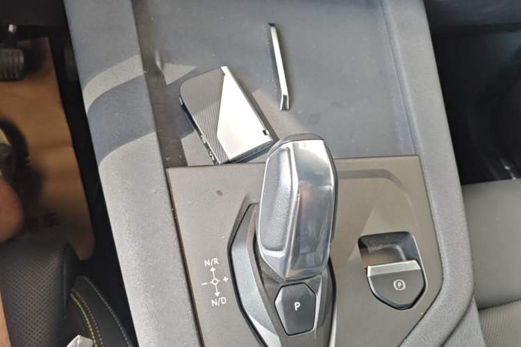 Used Lynk & Co 01 2025 2.0TD Two-Wheel Drive Refreshed Pro Version Gear Lever