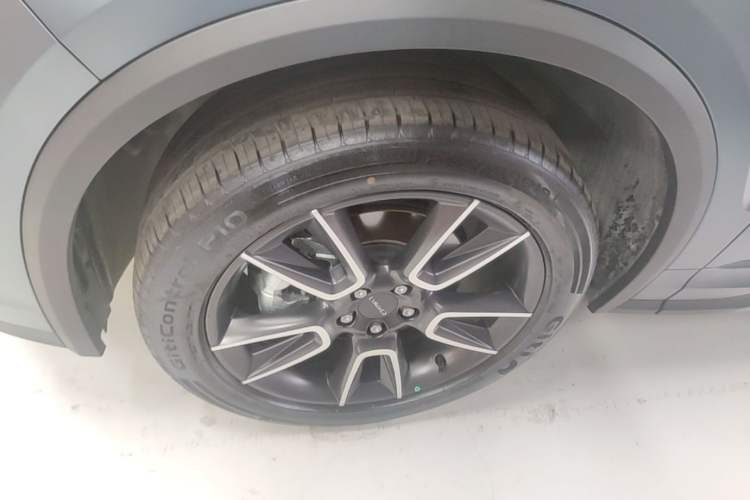Used Lynk & Co 01 2025 2.0TD Two-Wheel Drive Refreshed Pro Version Left Front Wheel Hub