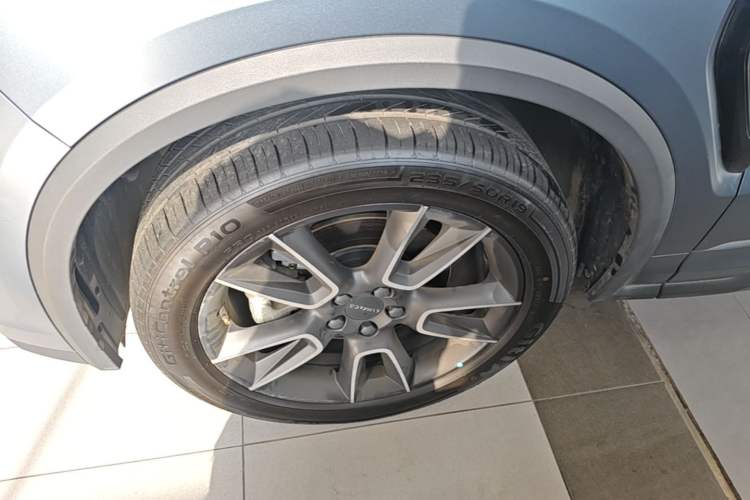Used Lynk & Co 01 2025 2.0TD Two-Wheel Drive Refreshed Pro Version Left Front Wheel Hub