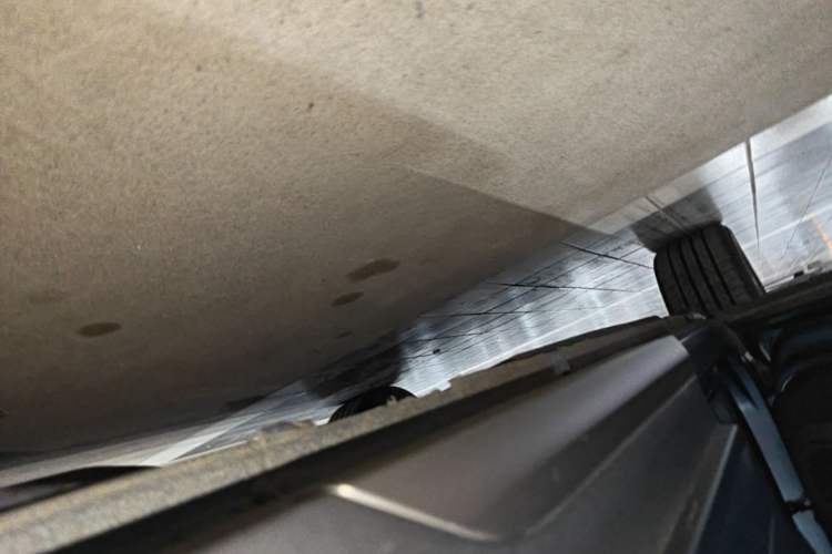 Used Lynk & Co 01 2025 2.0TD Two-Wheel Drive Refreshed Pro Version Left Side Sill