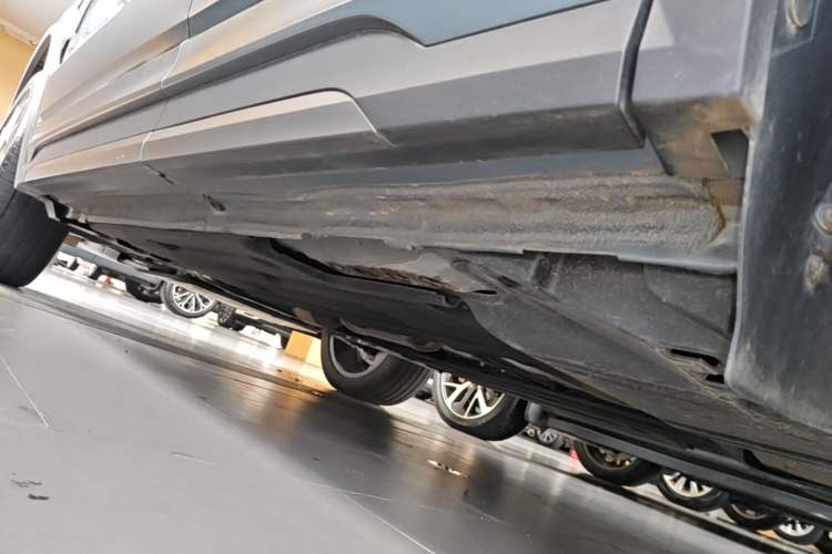 Used Lynk & Co 01 2025 2.0TD Two-Wheel Drive Refreshed Pro Version Left Side Sill