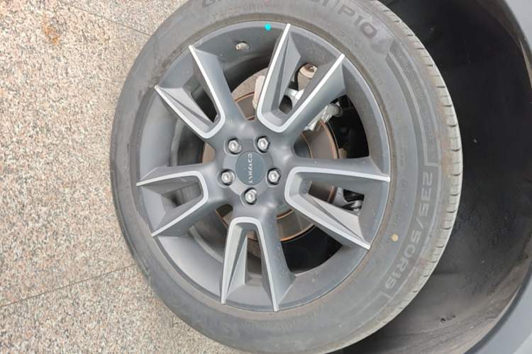 Used Lynk & Co 01 2025 2.0TD Two-Wheel Drive Refreshed Pro Version Right Rear Wheel Hub