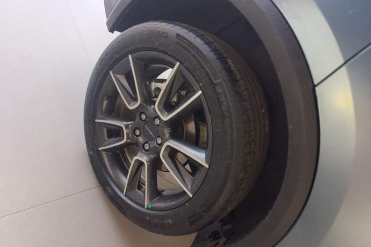 Used Lynk & Co 01 2025 2.0TD Two-Wheel Drive Refreshed Pro Version Right Rear Wheel Hub