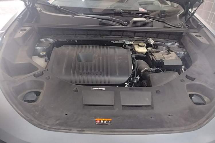 Used Lynk & Co 01 2025 2.0TD Two-Wheel Drive Refreshed Pro Version Engine Bay