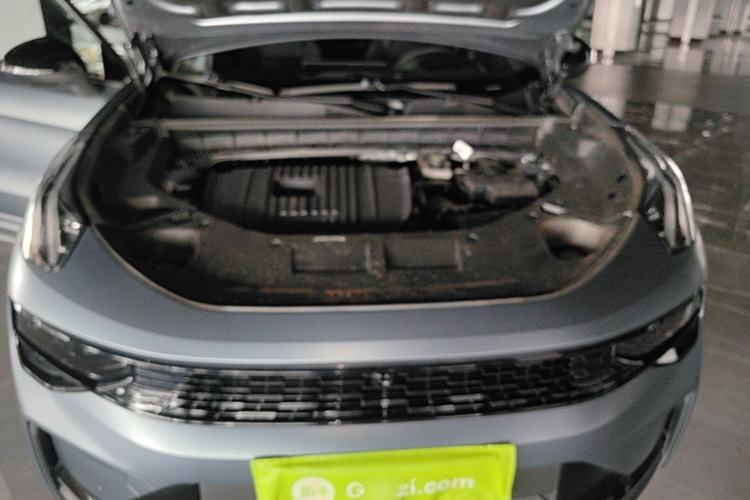 Used Lynk & Co 01 2025 2.0TD Two-Wheel Drive Refreshed Pro Version Engine Bay