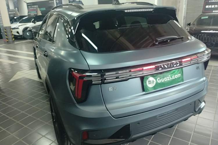 Used Lynk & Co 01 2025 2.0TD Two-Wheel Drive Refreshed Pro Version Exterior 2
