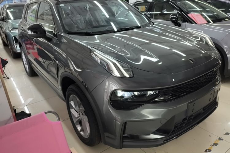 Used Lynk & Co 01 2025 2.0TD Two-Wheel-Drive Refreshed Version Front Right 45 Deg