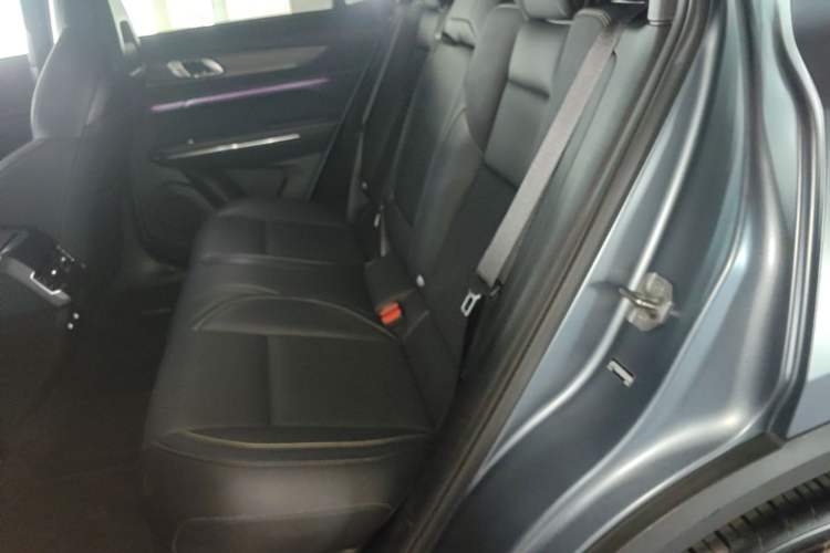 Used Lynk & Co 01 2025 2.0TD Two-Wheel Drive Refreshed Pro Version Left Rear Seat