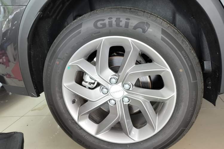 Used Lynk & Co 01 2025 2.0TD Two-Wheel-Drive Refreshed Version Right Rear Wheel Hub