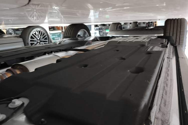 Used Lynk & Co 01 2025 2.0TD Two-Wheel-Drive Refreshed Version Right Side Sill