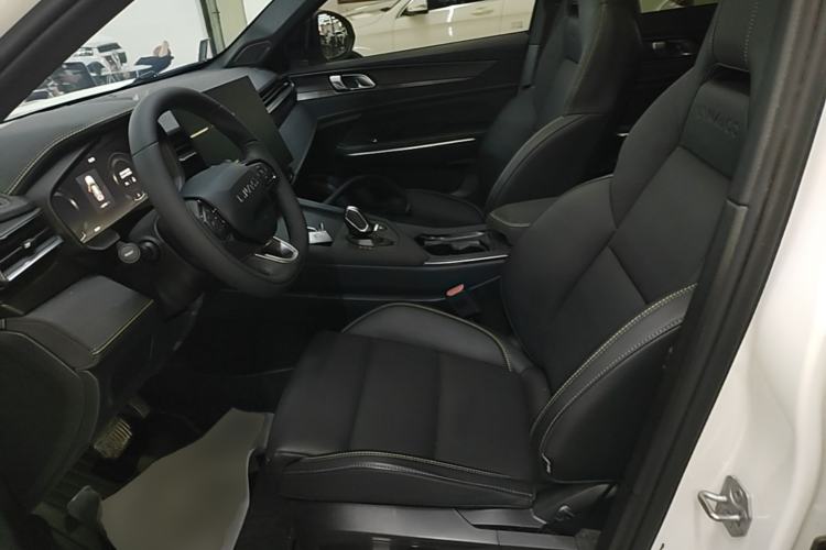 Used Lynk & Co 01 2025 2.0TD Two-Wheel Drive Refreshed Pro Version Left Front Seat
