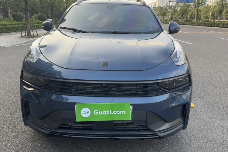 Used Lynk & Co 01 EM-P 2022 1.5TD PHEV Plus Exterior 1