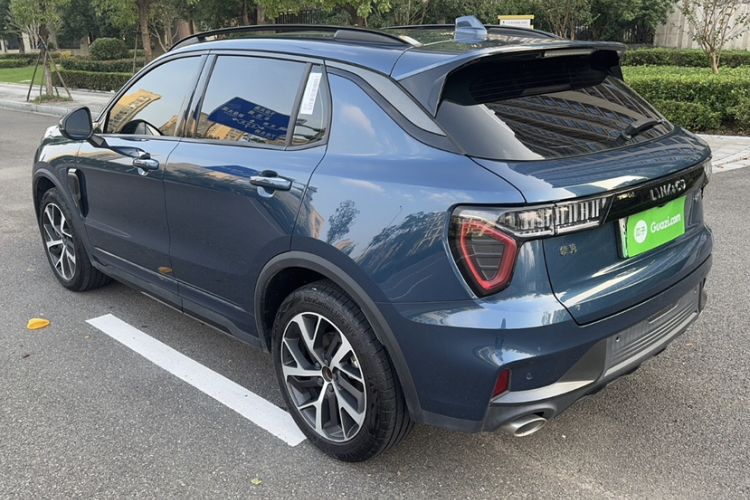 Used Lynk & Co 01 EM-P 2022 1.5TD PHEV Plus Exterior 3