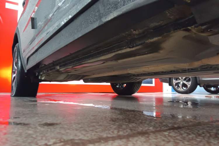 Used Lynk & Co 01 EM-P 2019 1.5T PHEV Pro Right Side Sill
