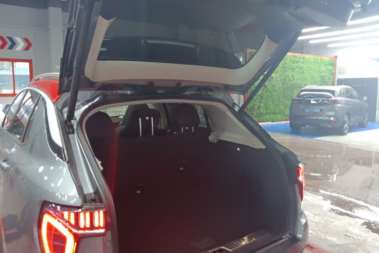 Used Lynk & Co 01 EM-P 2019 1.5T PHEV Pro Trunk