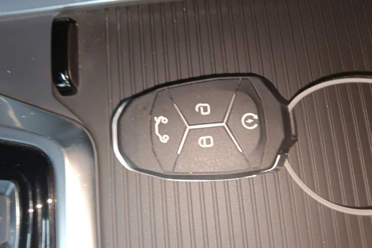 Used Lynk & Co 01 EM-P 2019 1.5T PHEV Pro Vehicle Key