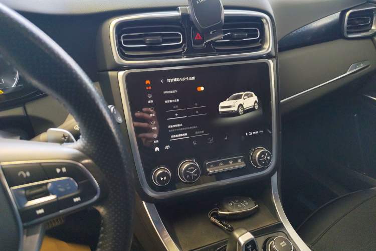 Used Lynk & Co 01 EM-P 2018 1.5T PHEV JingPro National Emission Standard V Audio And AC Panel
