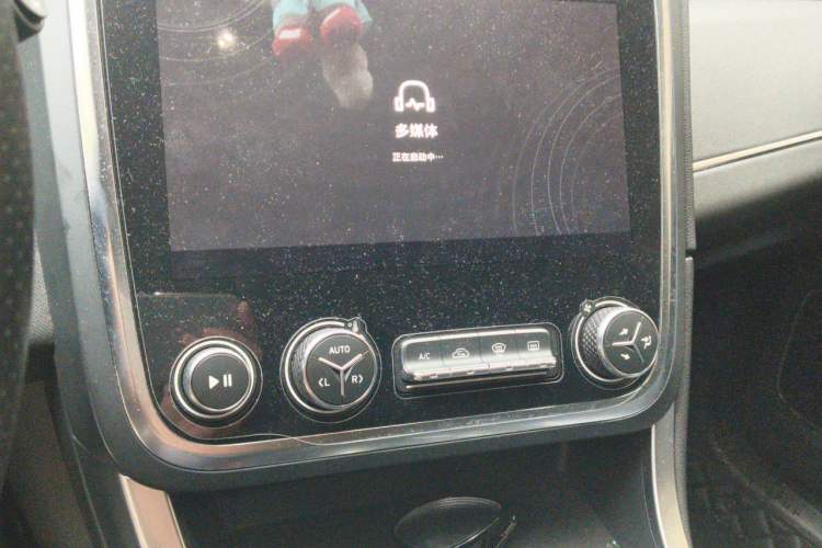 Used Lynk & Co 01 EM-P 2018 1.5T PHEV JingPro National Emission Standard V Audio And AC Panel