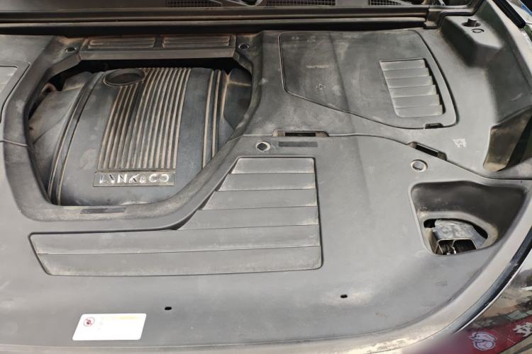 Used Lynk & Co 01 EM-P 2018 1.5T PHEV JingPro National Emission Standard V Engine Bay Left