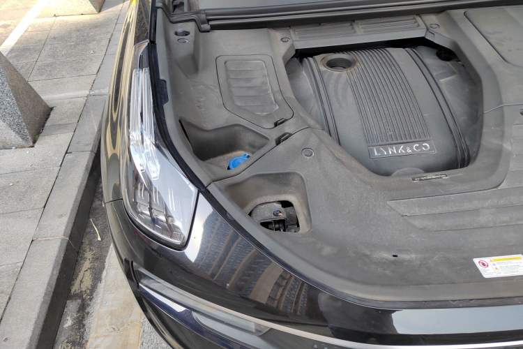 Used Lynk & Co 01 EM-P 2018 1.5T PHEV Jing Guo V Engine Bay Right