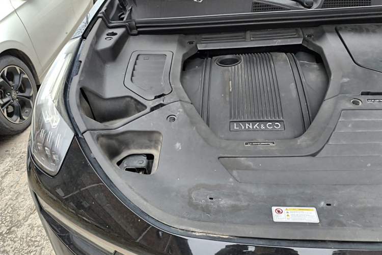 Used Lynk & Co 01 EM-P 2018 1.5T PHEV Jing Guo V Engine Bay Right