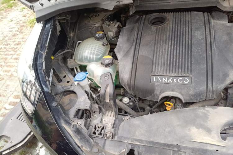 Used Lynk & Co 01 EM-P 2018 1.5T PHEV Jing Guo V Engine Bay Right