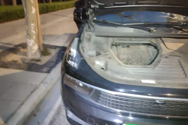 Used Lynk & Co 01 EM-P 2018 1.5T PHEV JingPro National Emission Standard V Engine Bay Right