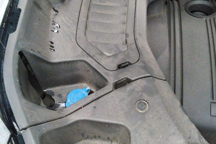 Used Lynk & Co 01 EM-P 2018 1.5T PHEV JingPro National Emission Standard V Engine Bay Right