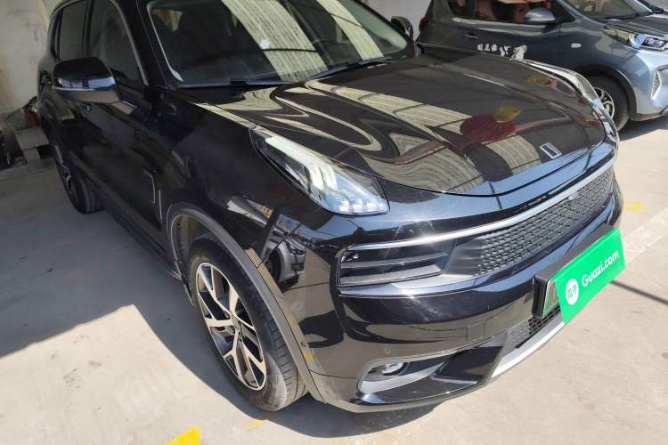 Used Lynk & Co 01 EM-P 2018 1.5T PHEV JingPro National Emission Standard V Front Right 45 Deg