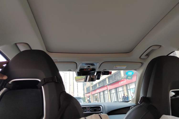 Used Lynk & Co 01 EM-P 2018 1.5T PHEV Jing Guo V Headliner