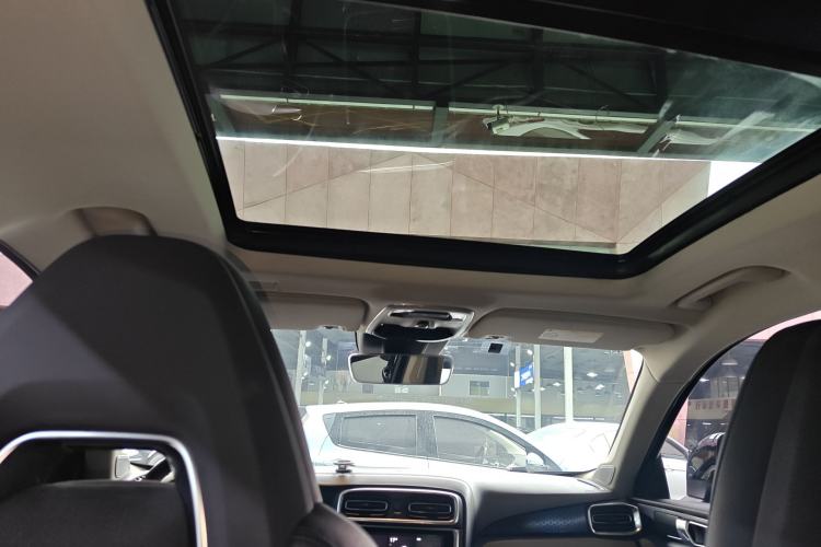 Used Lynk & Co 01 EM-P 2018 1.5T PHEV JingPro National Emission Standard V Headliner