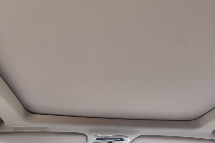 Used Lynk & Co 01 EM-P 2018 1.5T PHEV JingPro National Emission Standard V Headliner