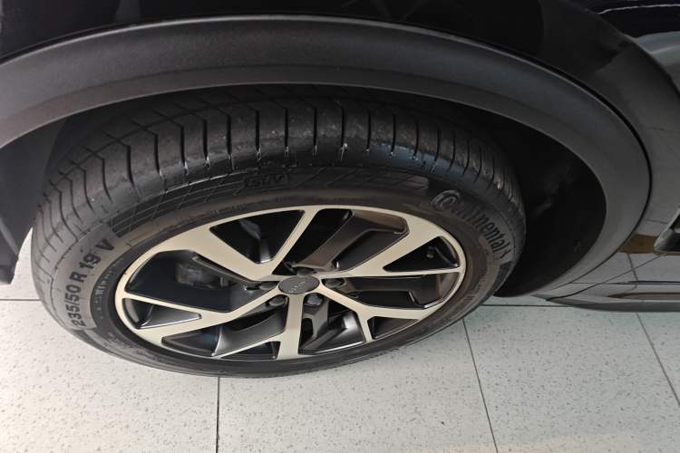 Used Lynk & Co 01 EM-P 2018 1.5T PHEV JingPro National Emission Standard V Left Front Wheel Hub
