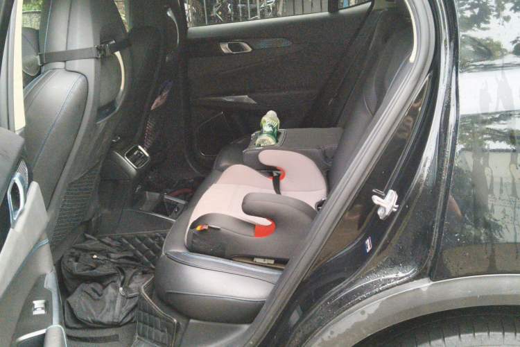 Used Lynk & Co 01 EM-P 2018 1.5T PHEV JingPro National Emission Standard V Left Rear Seat