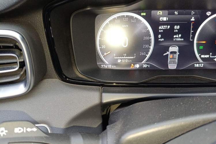 Used Lynk & Co 01 EM-P 2018 1.5T PHEV Jing Guo V Odometer Close Up