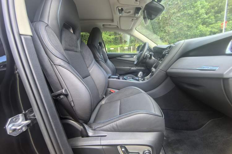 Used Lynk & Co 01 EM-P 2018 1.5T PHEV JingPro National Emission Standard V Right Front Seat