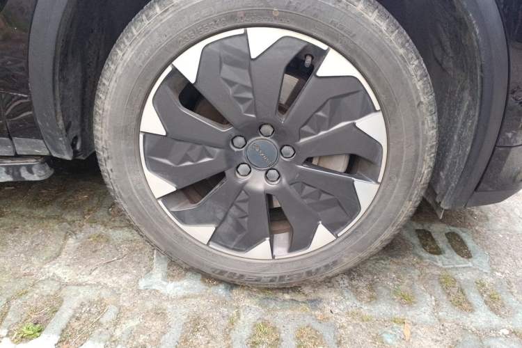 Used Lynk & Co 01 EM-P 2018 1.5T PHEV Jing Guo V Right Front Wheel Hub
