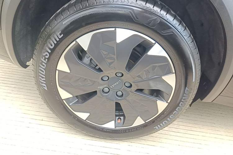 Used Lynk & Co 01 EM-P 2018 1.5T PHEV Jing Guo V Right Rear Wheel Hub