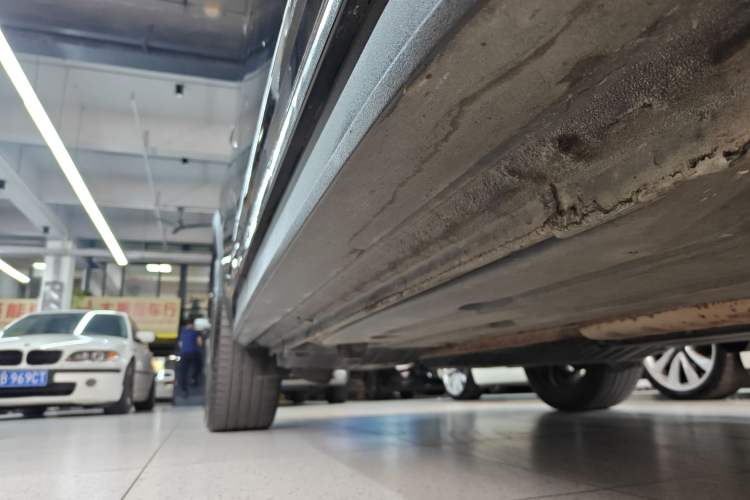 Used Lynk & Co 01 EM-P 2018 1.5T PHEV JingPro National Emission Standard V Right Side Sill