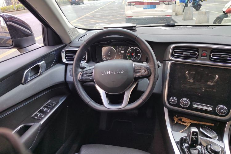 Used Lynk & Co 01 EM-P 2018 1.5T PHEV Jing Guo V Steering Wheel