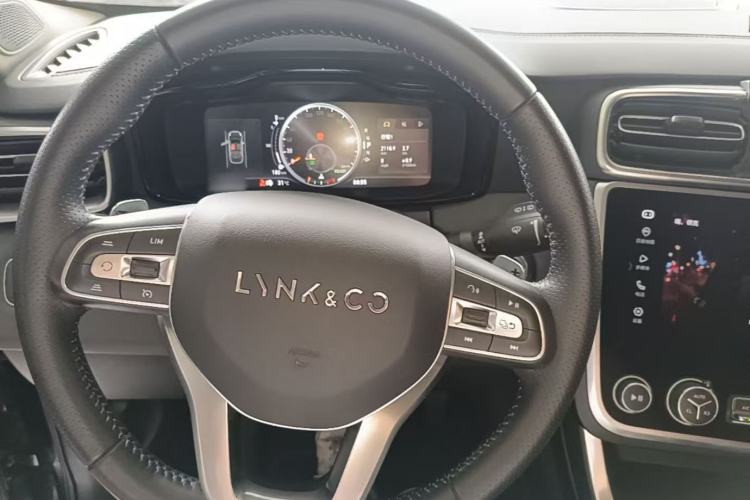 Used Lynk & Co 01 EM-P 2018 1.5T PHEV JingPro National Emission Standard V Steering Wheel