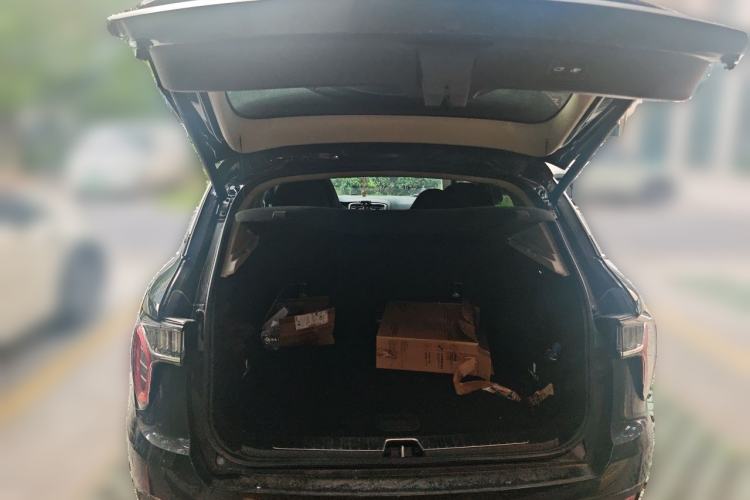 Used Lynk & Co 01 EM-P 2018 1.5T PHEV JingPro National Emission Standard V Trunk