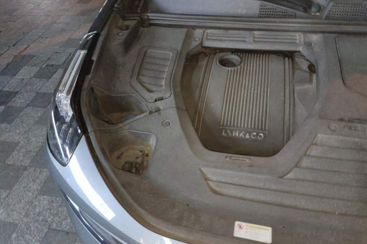 Used Lynk & Co 01 EM-P 2018 1.5T PHEV JingPro National Emission Standard V Engine Bay Right