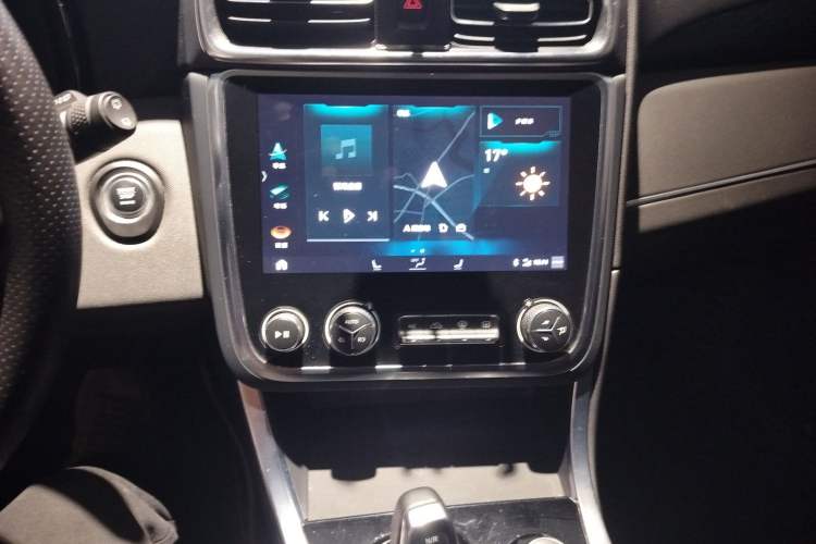 Used Lynk & Co 01 EM-P 2018 1.5T PHEV Jing Guo V Audio And AC Panel