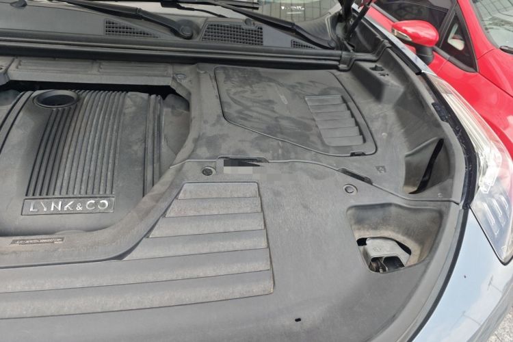 Used Lynk & Co 01 EM-P 2018 1.5T PHEV Jing Guo V Engine Bay Left