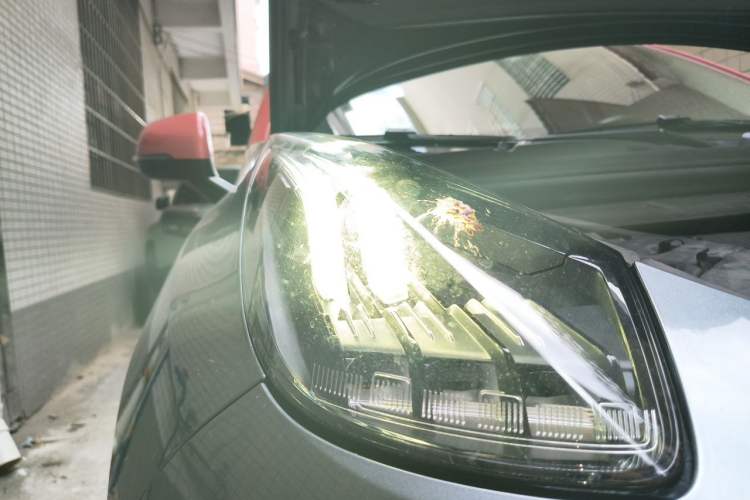 Used Lynk & Co 01 EM-P 2018 1.5T PHEV JingPro National Emission Standard V Right Front Headlight