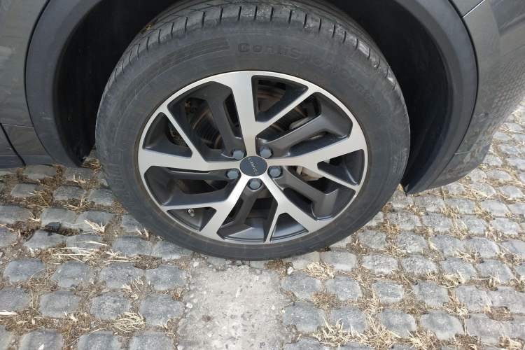 Used Lynk & Co 01 EM-P 2018 1.5T PHEV JingPro National Emission Standard V Right Front Wheel Hub